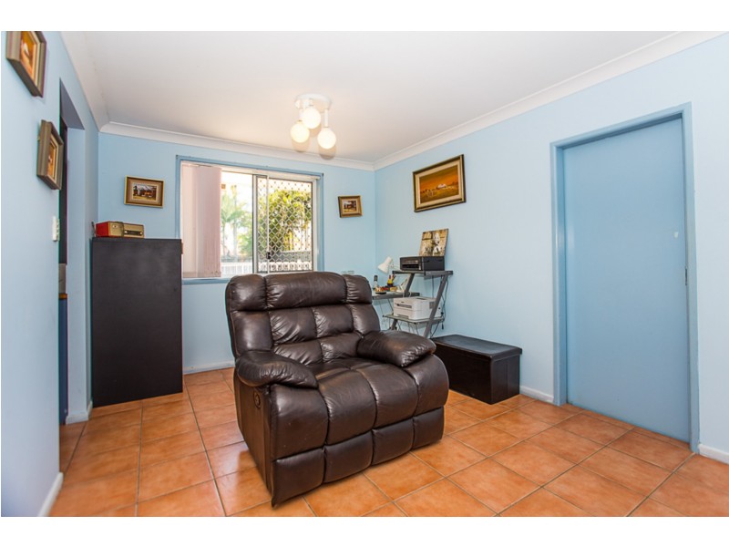 8 Woodlands Drive, Banora Point NSW 2486