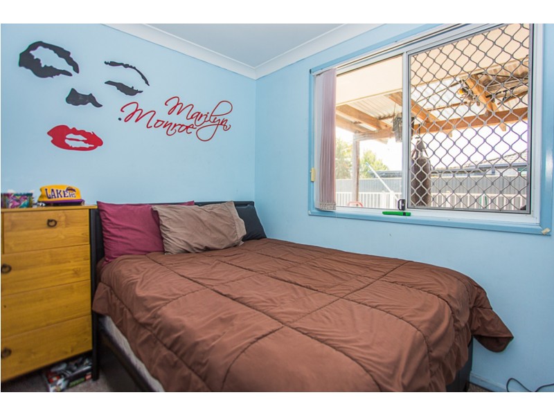 8 Woodlands Drive, Banora Point NSW 2486