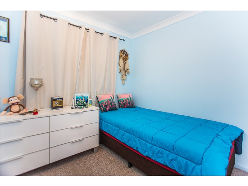 8 Woodlands Drive, Banora Point NSW 2486