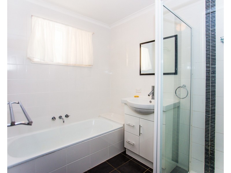 38 Glen Ayr Drive, Banora Point NSW 2486