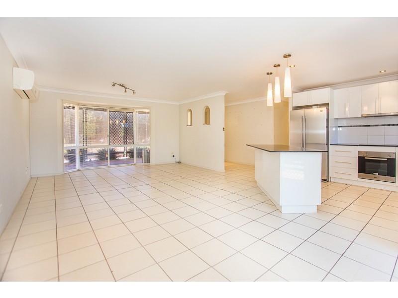 16 Nandina Terrace, Banora Point NSW 2486
