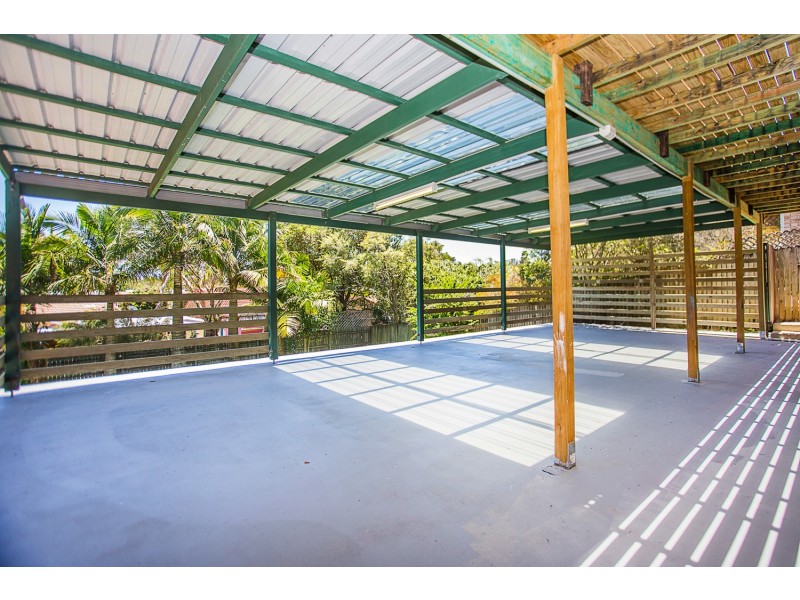 16 Nandina Terrace, Banora Point NSW 2486