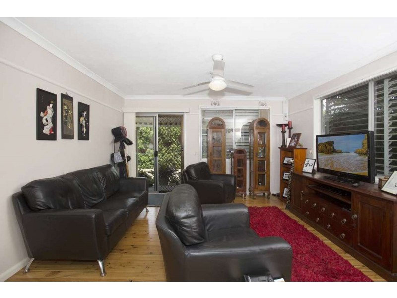 12 Cox Drive, Tweed Heads South NSW 2486