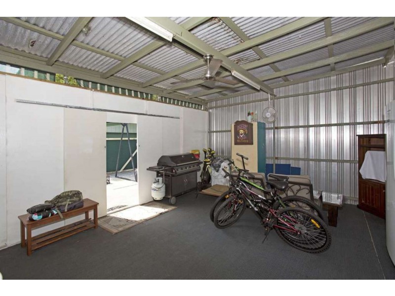 12 Cox Drive, Tweed Heads South NSW 2486