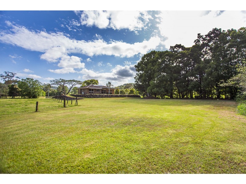 18 Omiah Way, Piggabeen NSW 2486