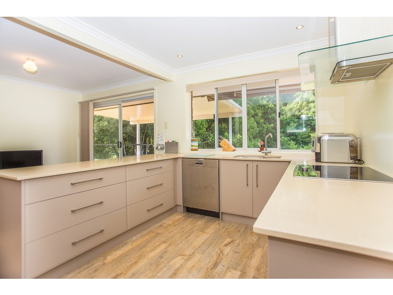 18 Omiah Way, Piggabeen NSW 2486