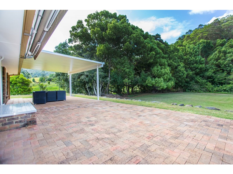 18 Omiah Way, Piggabeen NSW 2486