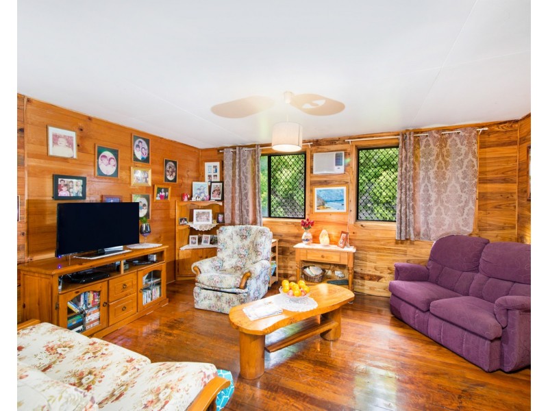 62 Riverside Drive, Tumbulgum NSW 2490