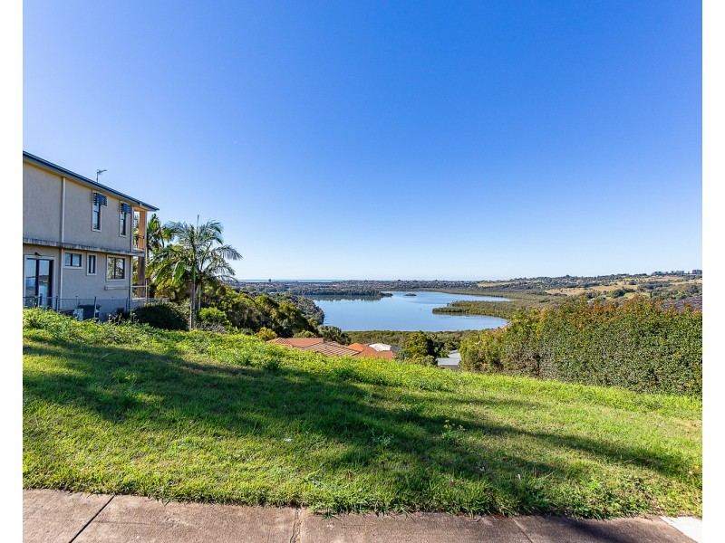 15 Sierra Vista Boulevard, Bilambil Heights NSW 2486