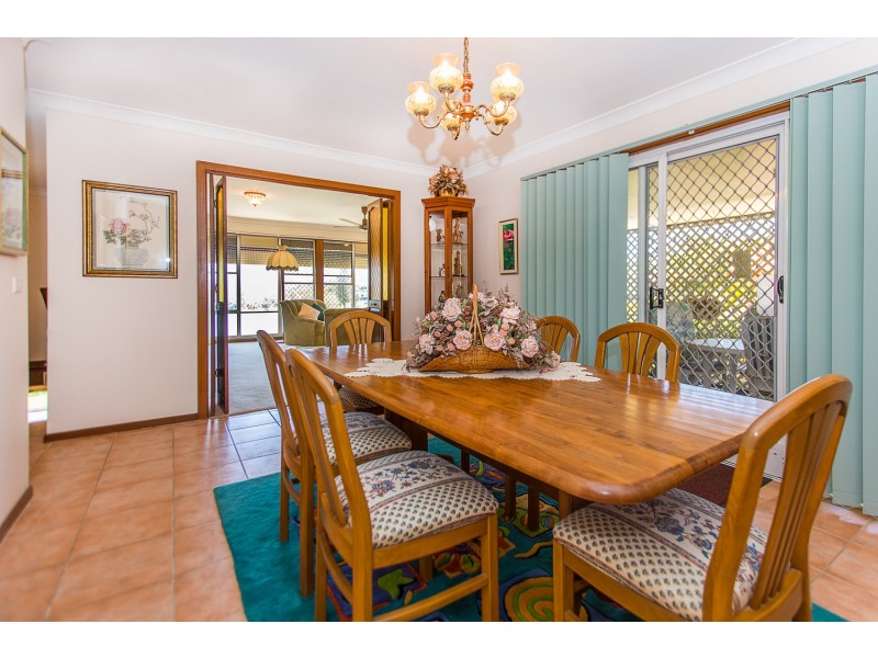 4 James Cook Drive, Banora Point NSW 2486