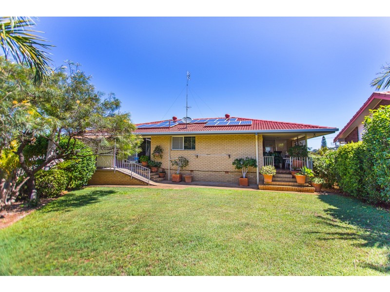 4 James Cook Drive, Banora Point NSW 2486
