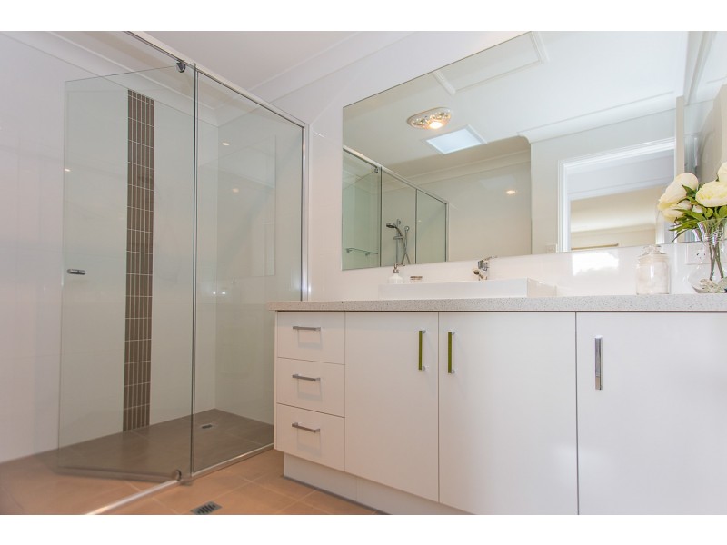 1/237 Darlington Drive, Banora Point NSW 2486