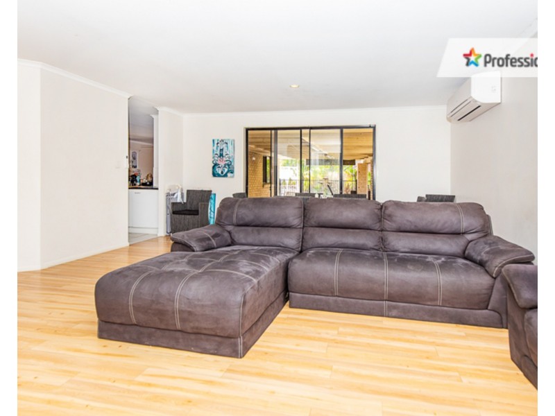 8 Russell Way, Tweed Heads South NSW 2486