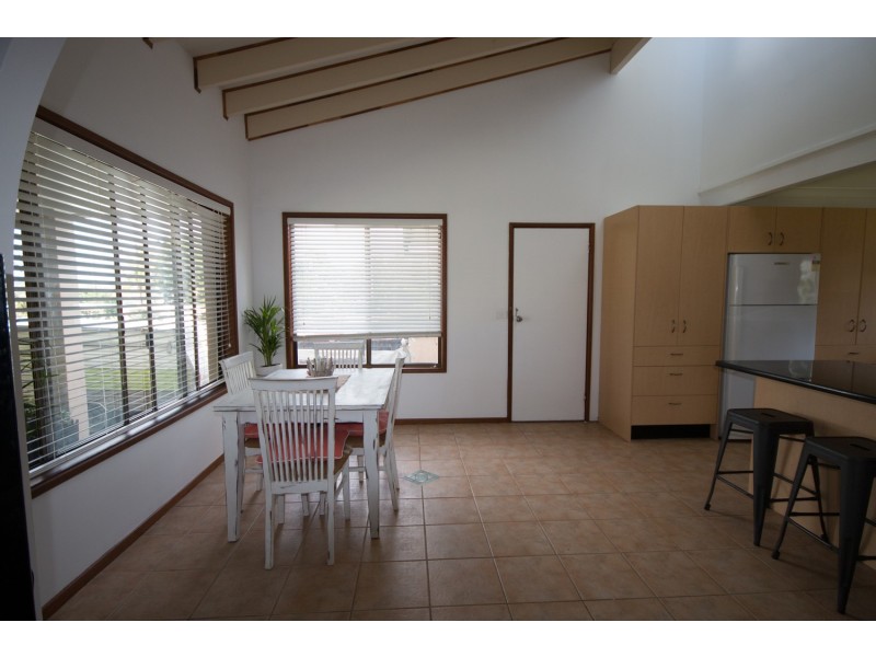 15 Westray Avenue, Banora Point NSW 2486