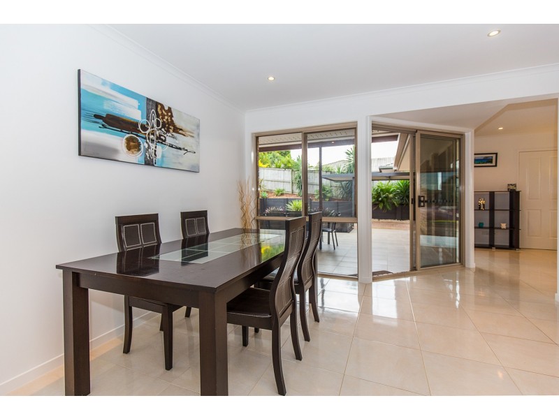 74 Glen Ayr Drive, Banora Point NSW 2486