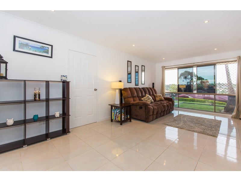 74 Glen Ayr Drive, Banora Point NSW 2486
