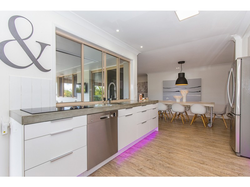 9 Cashel Crescent, Banora Point NSW 2486