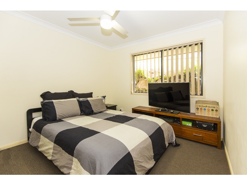 21 Grassmere Court, Banora Point NSW 2486