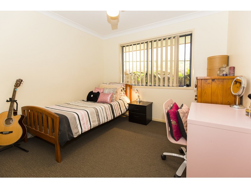 21 Grassmere Court, Banora Point NSW 2486