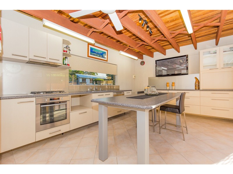 9 Gray Street, Tumbulgum NSW 2490