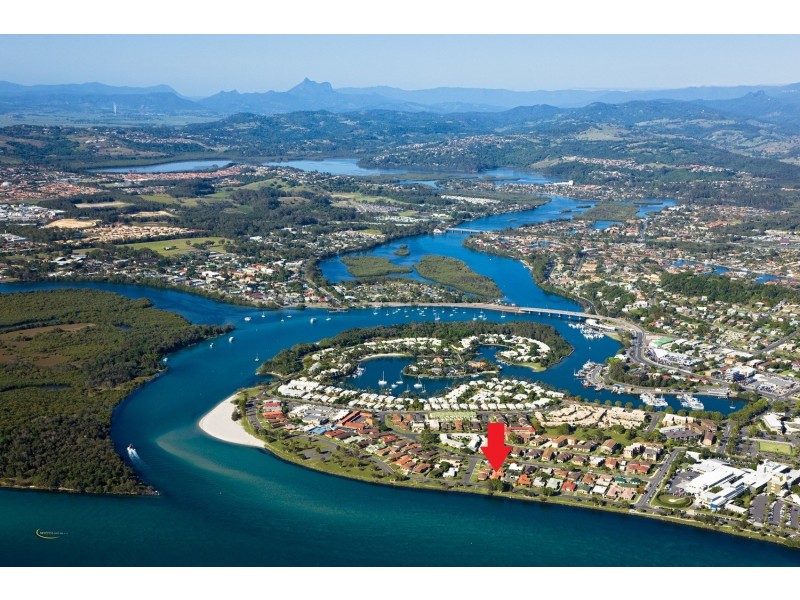 2/20 Keith Compton Drive, Tweed Heads NSW 2485