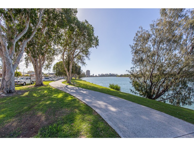 2/20 Keith Compton Drive, Tweed Heads NSW 2485