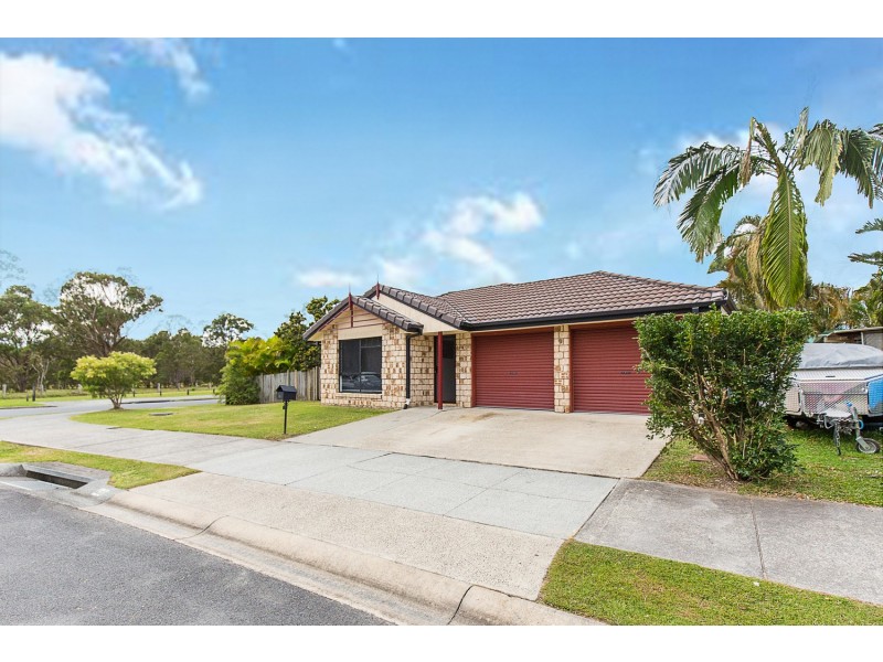 22 Stradbroke Drive, Tweed Heads South NSW 2486