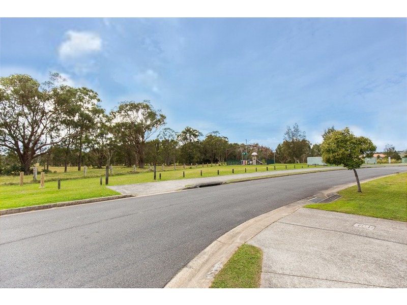 22 Stradbroke Drive, Tweed Heads South NSW 2486