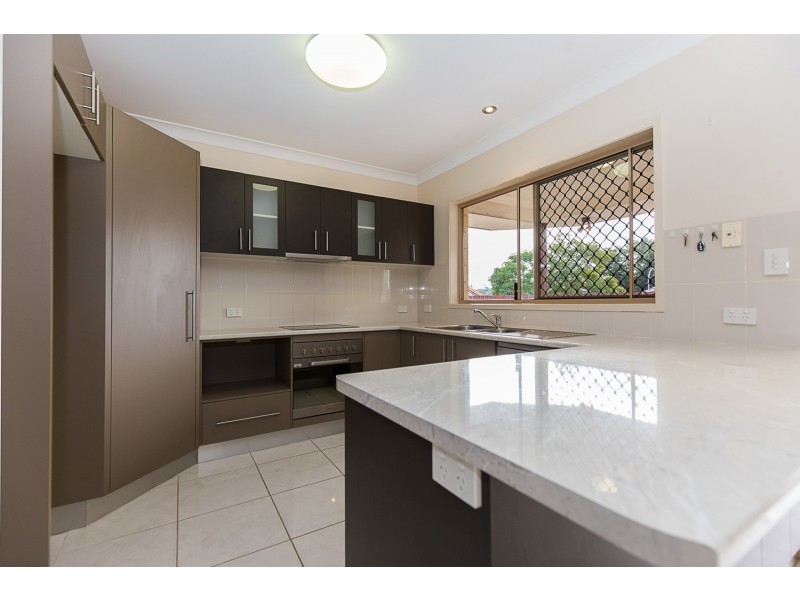 6 Belah Court, Banora Point NSW 2486
