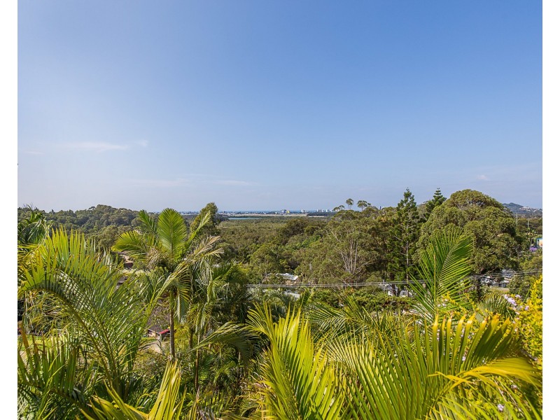 34 Myeerimba Parade, Tweed Heads West NSW 2485