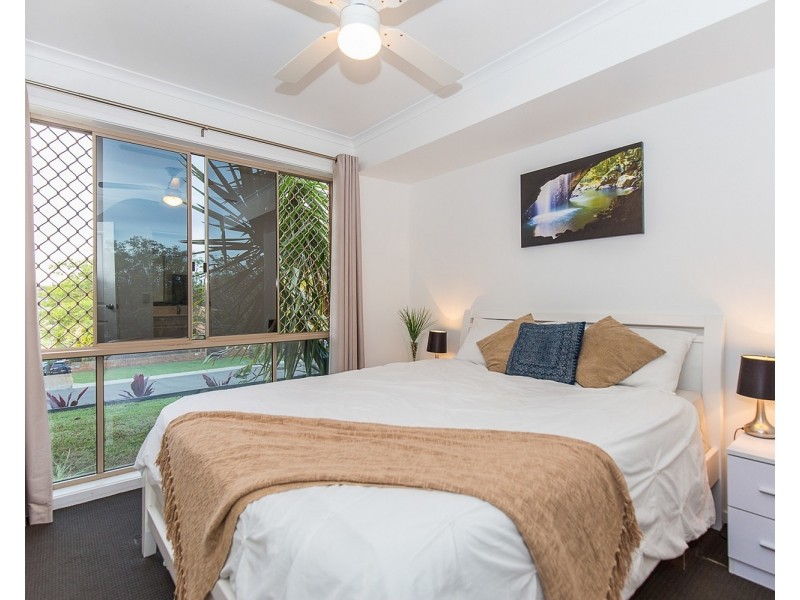 74 Glen Ayr Drive, Banora Point NSW 2486