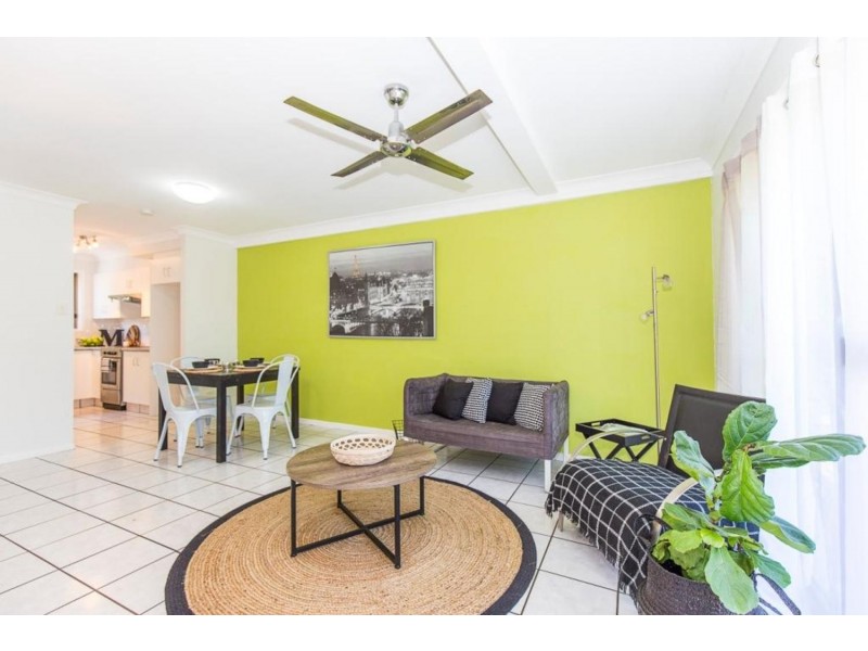 2/15 Gray Street, Tweed Heads West NSW 2485