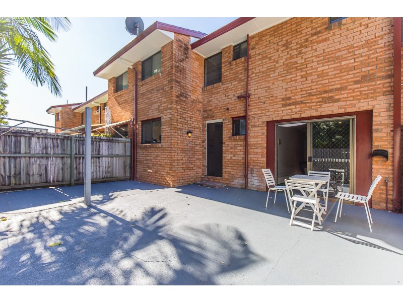 2/15 Gray Street, Tweed Heads West NSW 2485