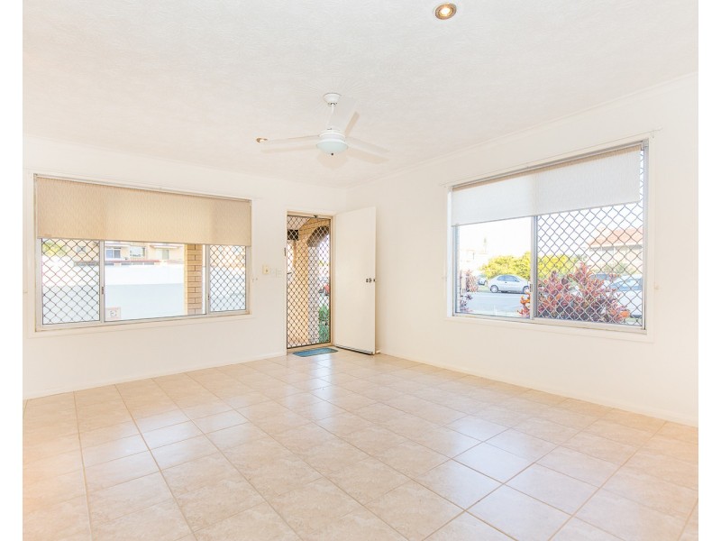 2/11 Ivory Crescent, Tweed Heads NSW 2485