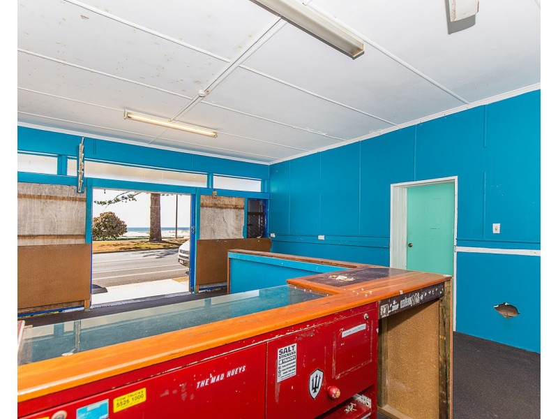 16 Musgrave Street, Coolangatta QLD 4225