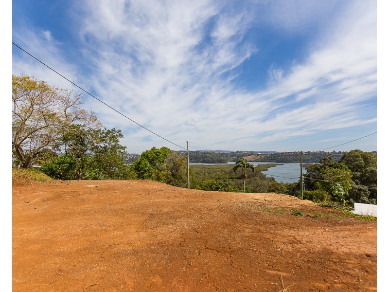 29 Lakeview Parade, Tweed Heads South NSW 2486