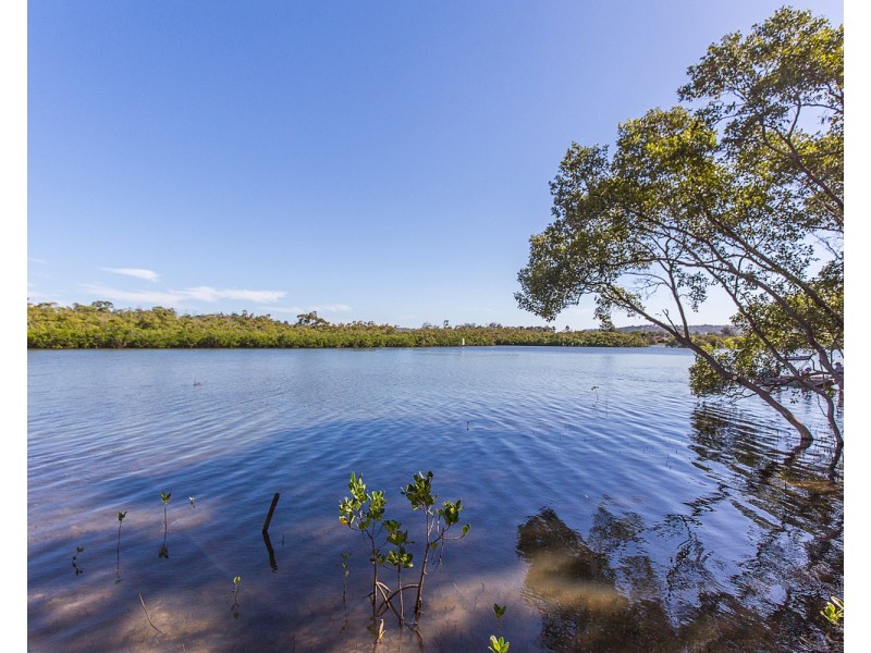 194 Kennedy Drive, Tweed Heads West NSW 2485