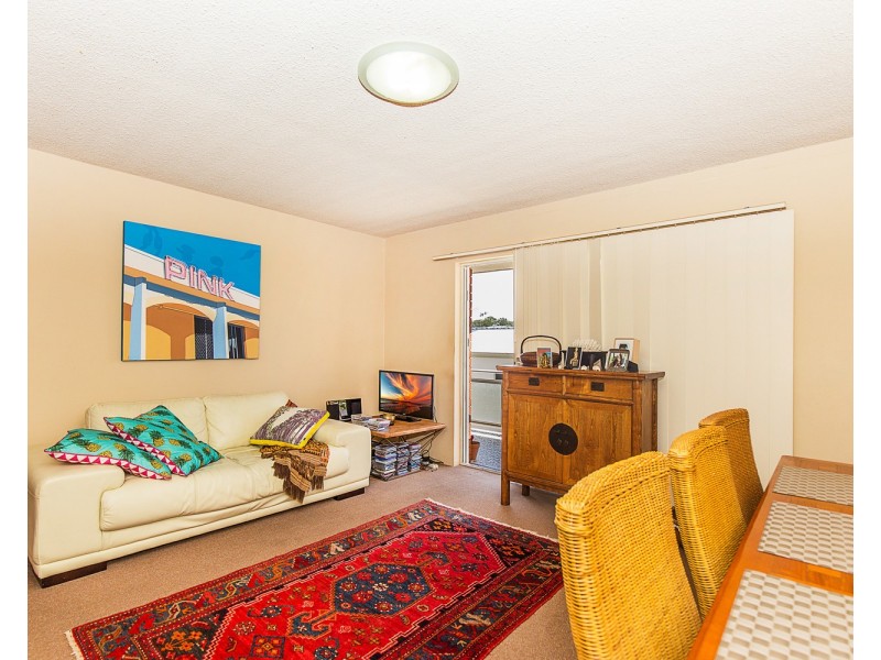 3/50 Mclean Street, Coolangatta QLD 4225