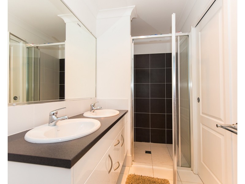 10 Belah Court, Banora Point NSW 2486