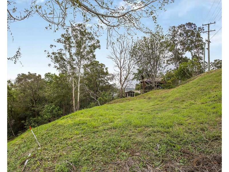 24 Lakeview Parade, Tweed Heads South NSW 2486