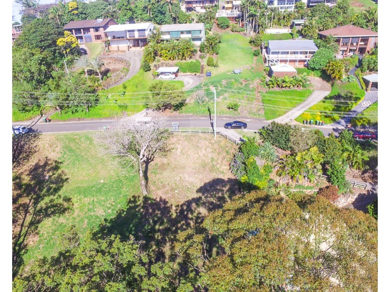 24 Lakeview Parade, Tweed Heads South NSW 2486