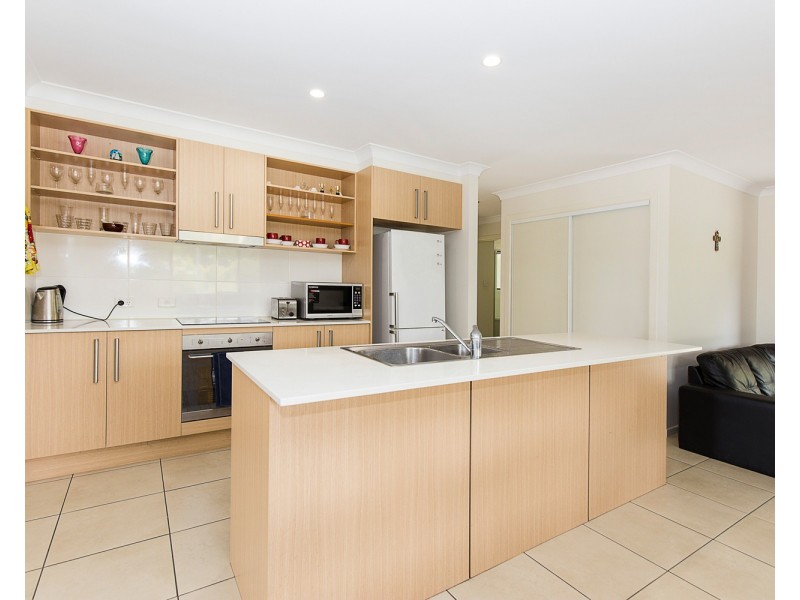 4 Donegal Court, Banora Point NSW 2486