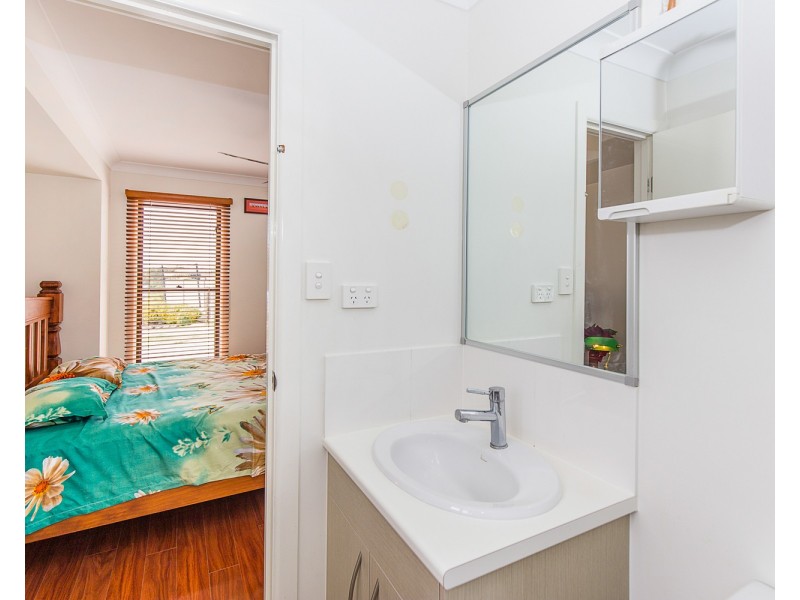 4 Donegal Court, Banora Point NSW 2486