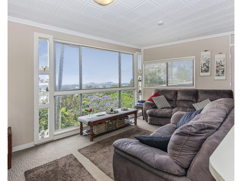 102 Peninsula Drive, Bilambil Heights NSW 2486