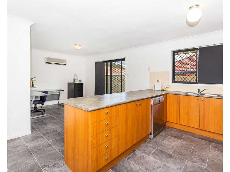 7 Stradbroke Drive, Tweed Heads South NSW 2486