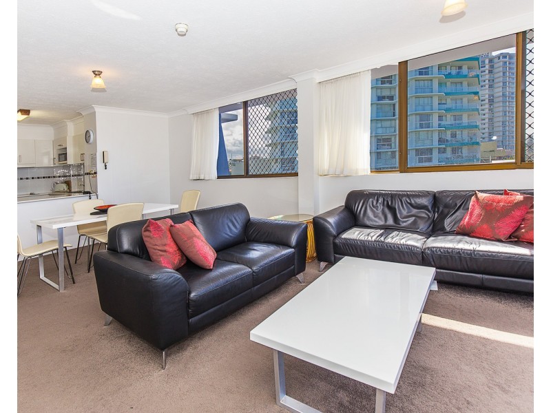 4/82 Marine Parade, Coolangatta QLD 4225