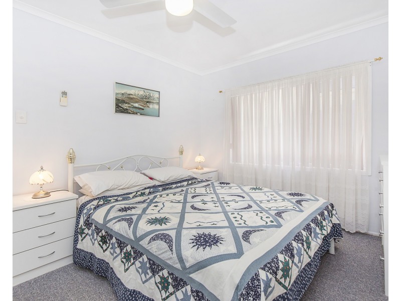 16 Elsie Street, Banora Point NSW 2486