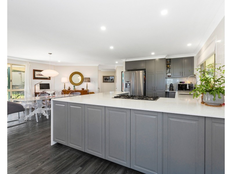 37 Karingal Avenue, Bilambil Heights NSW 2486