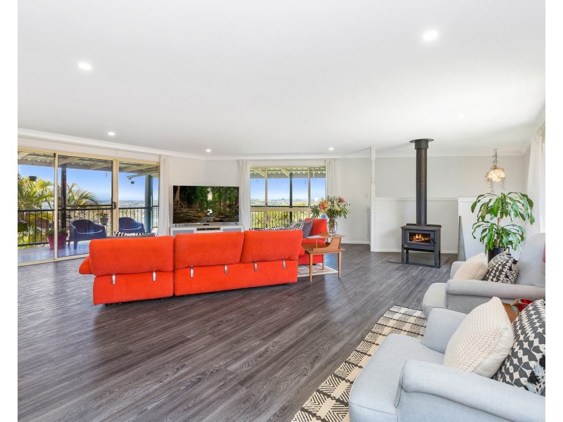 37 Karingal Avenue, Bilambil Heights NSW 2486