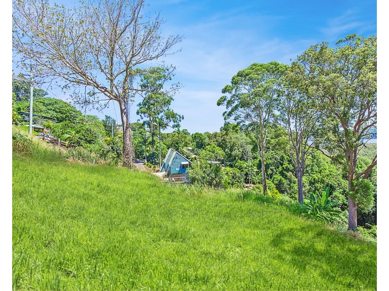 22 Lakeview Parade, Tweed Heads South NSW 2486